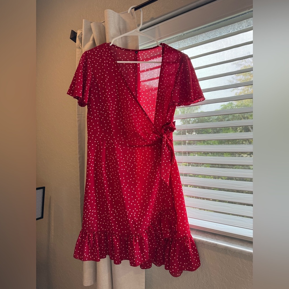 Elegant Red Polka Dot Midi Dress